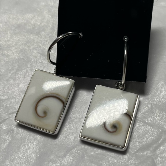 Shiva eye shell earrings